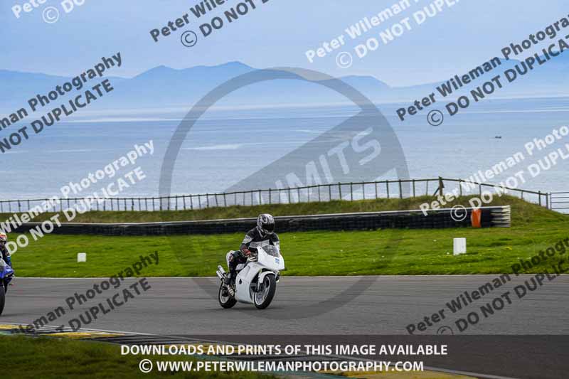 anglesey no limits trackday;anglesey photographs;anglesey trackday photographs;enduro digital images;event digital images;eventdigitalimages;no limits trackdays;peter wileman photography;racing digital images;trac mon;trackday digital images;trackday photos;ty croes